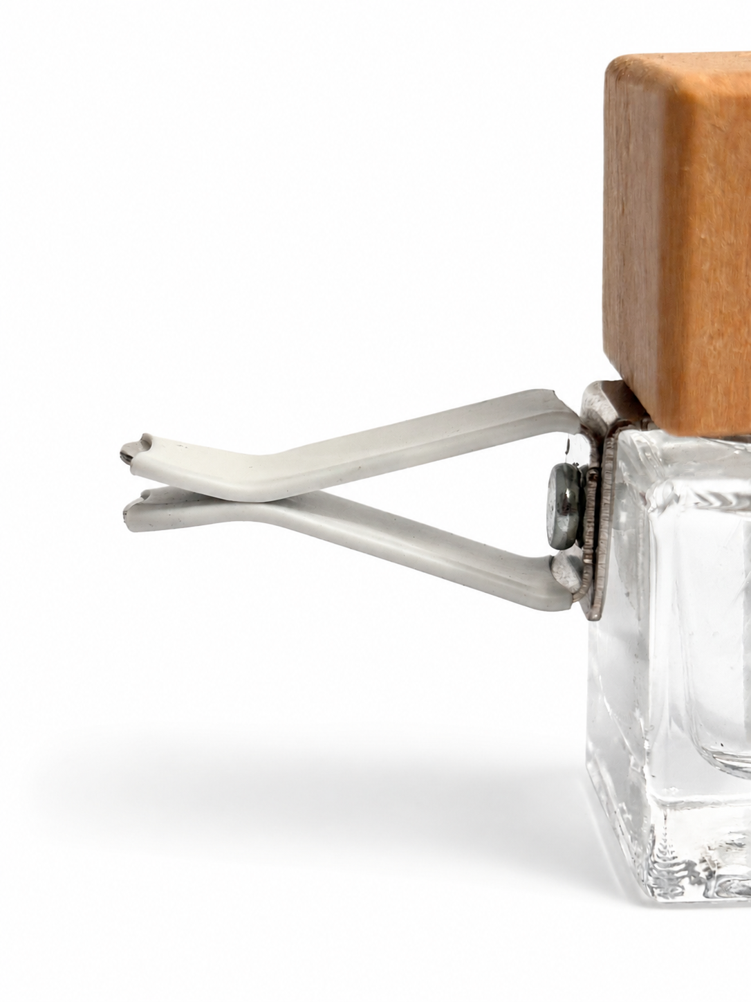 Eco Car Air Freshener – Essential Oil Vent Clip - Image 4